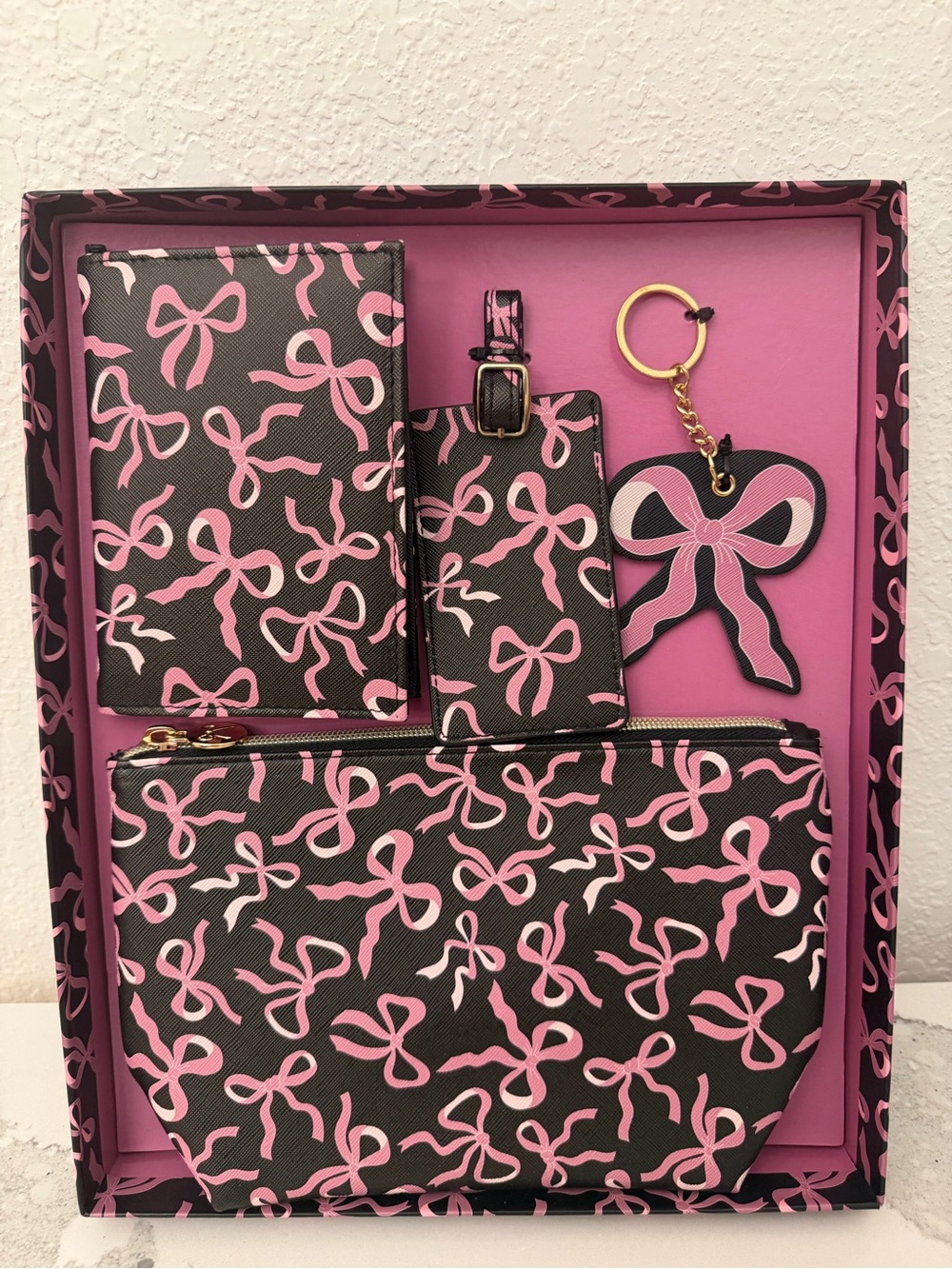 DABNEY LEE Pink Bow Travel Accessory Set NWT